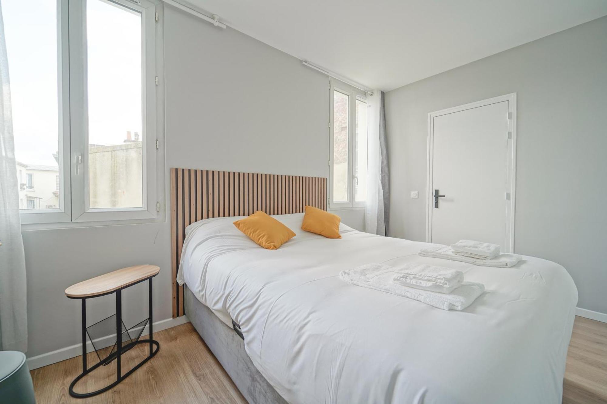 Отель Trianon Saint Ouen Экстерьер фото