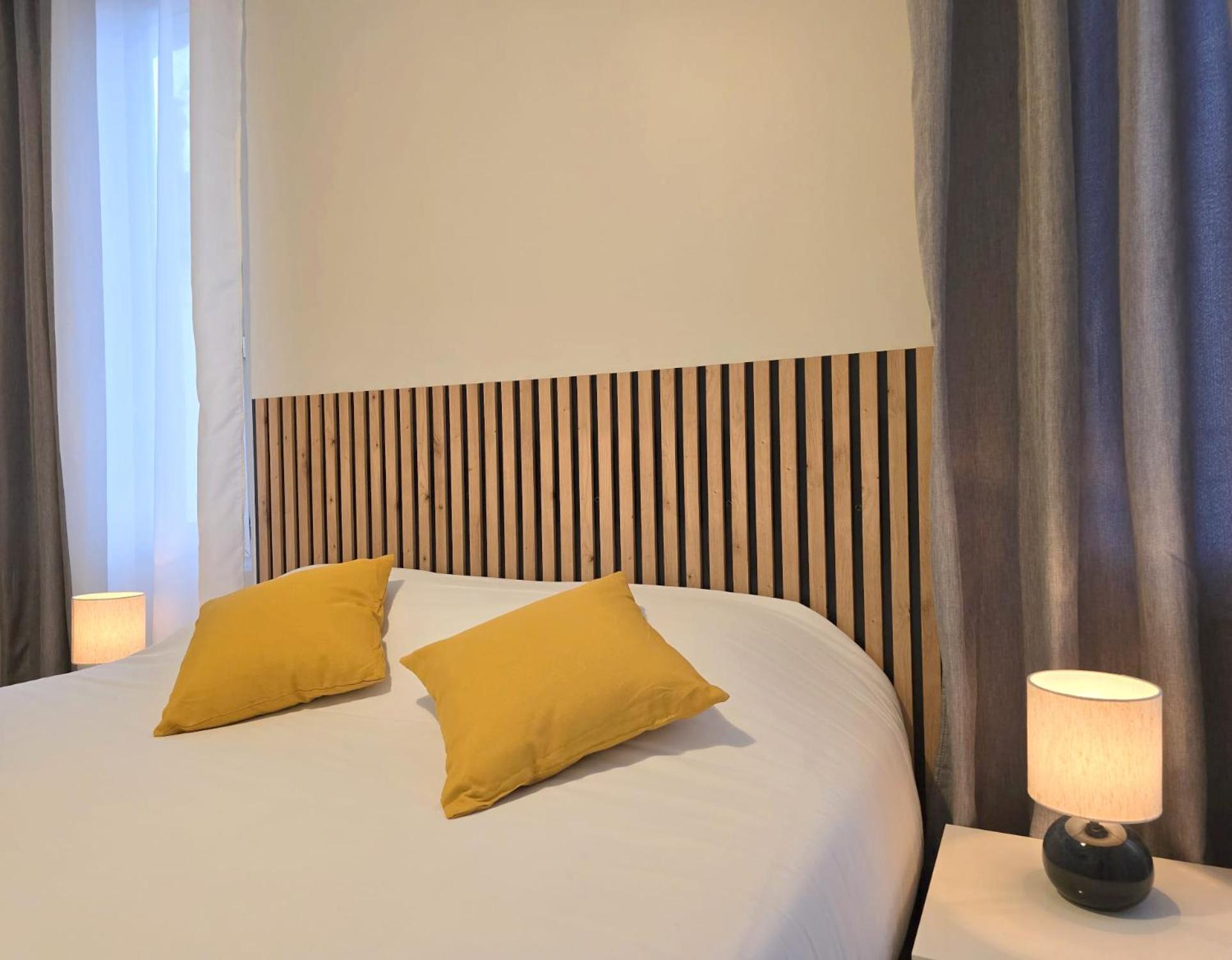 Отель Trianon Saint Ouen Экстерьер фото